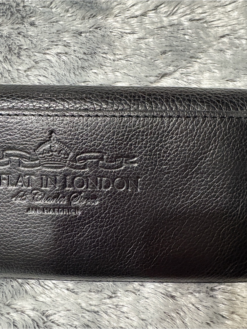 My Flat In London Wallet - Picture 4 of 15